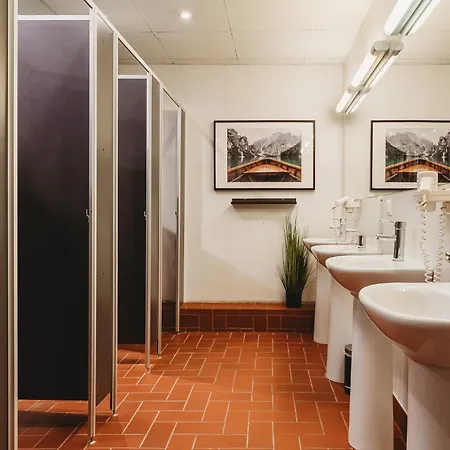 16eur - Fat Margaret's Auberge de jeunesse *