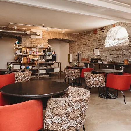 16eur - Fat Margaret's Auberge de jeunesse *