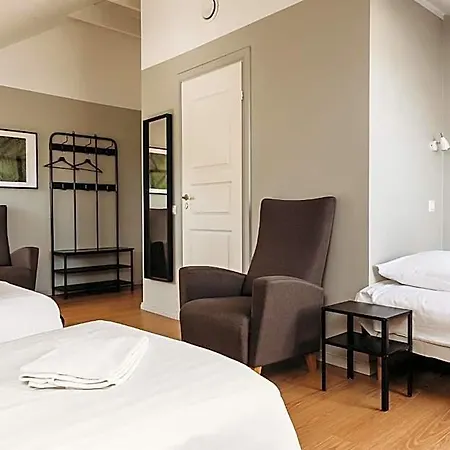 Hostel 16eur - Fat Margaret's