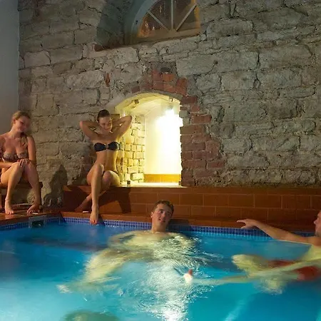 Auberge de jeunesse 16eur - Fat Margaret's *