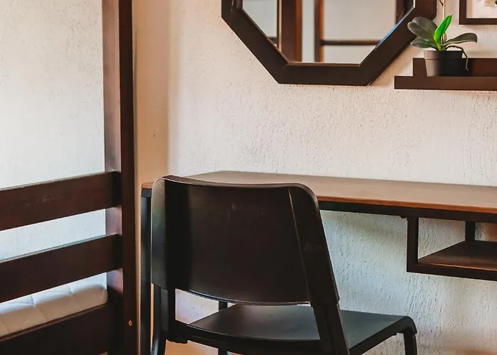 Hostel 16eur - Fat Margaret's *