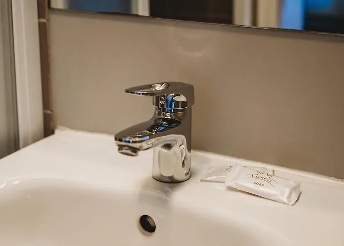 16eur - Fat Margaret's *