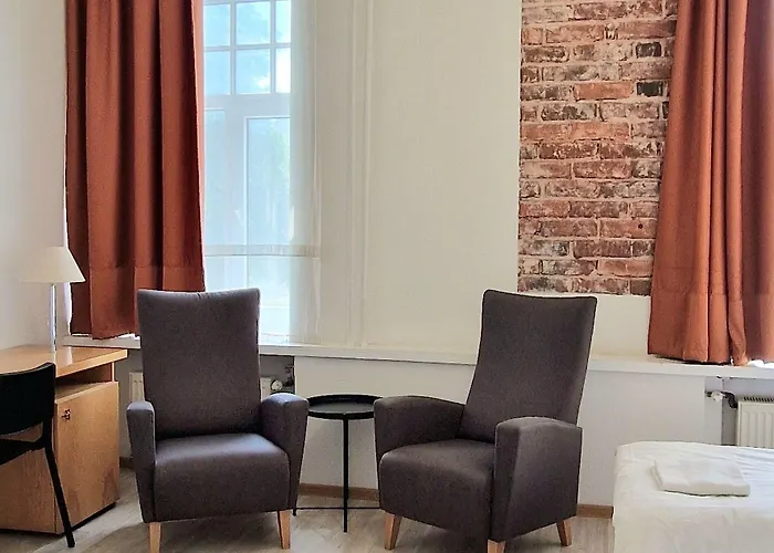 Hostel 16eur - Fat Margaret's Tallin