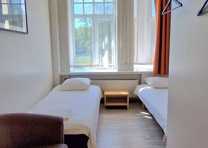 16eur - Fat Margaret's *