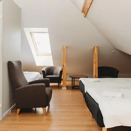 16eur - Fat Margaret's Hostel *