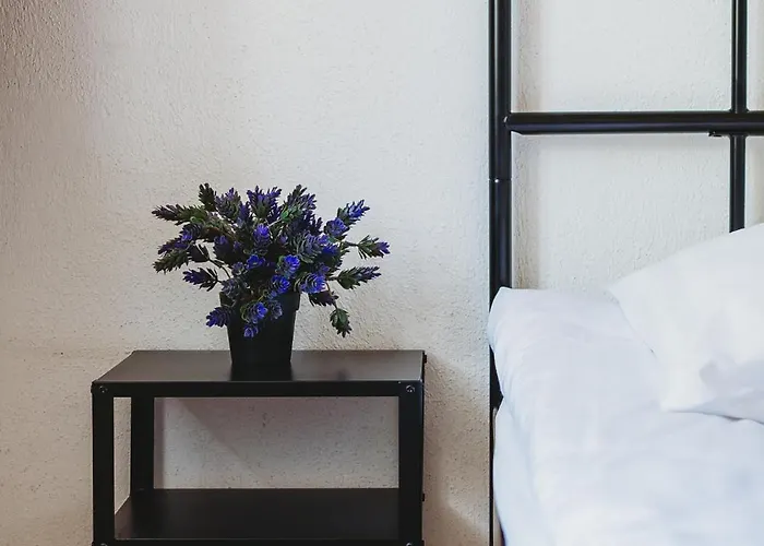 16eur - Fat Margaret's